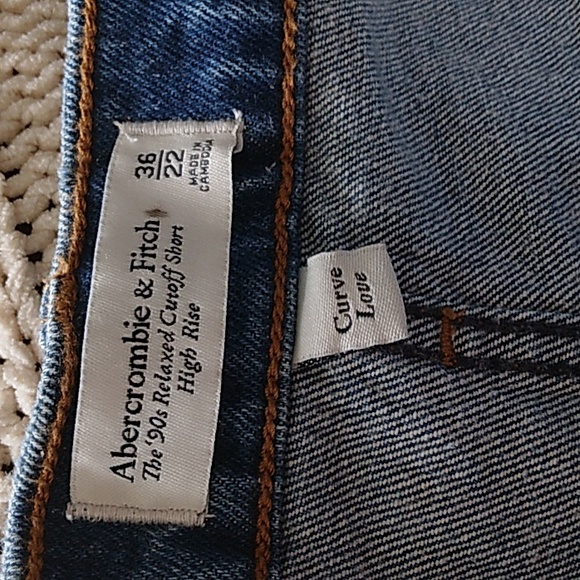 Abercrombie & Fitch Shorts Curve LoveSize 22 90's Relaxed Cutoff Short H… - Picture 4 of 5